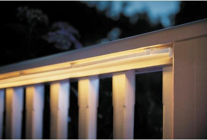 Produktbild Philips Hue Outdoor Lightstrip BT (RGBW, 200 cm, Outdoor)