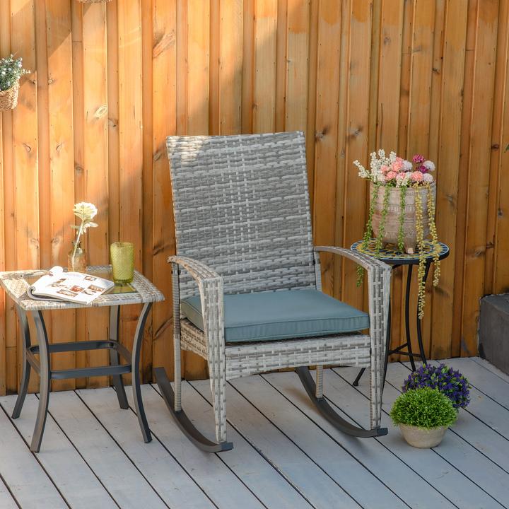 Produktbild Outsunny Polyrattan Schaukelstuhl mit Kissen