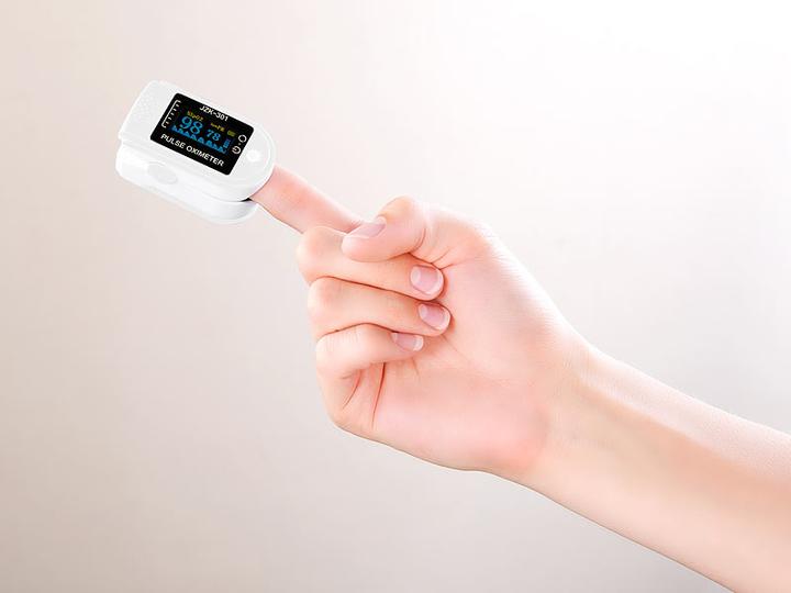 Actual product image Newgen medicals Finger pulse oximeter