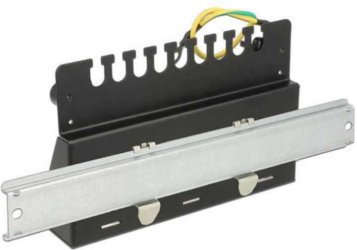 Produktbild Delock 12-Port Desktop Patchpanel, Hutschienenkit