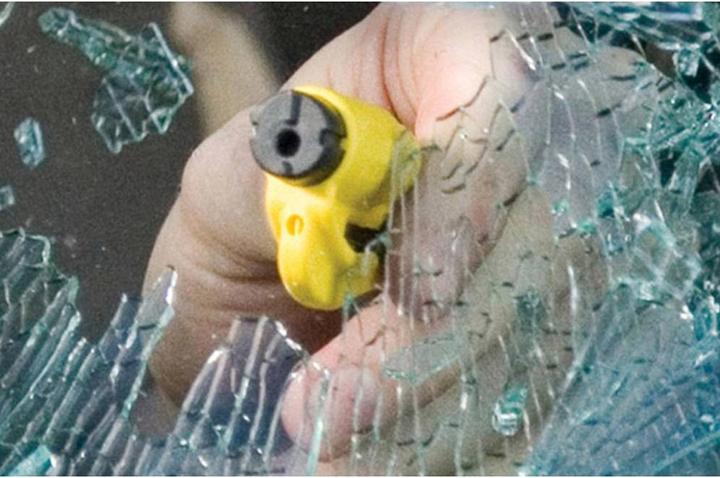 Actual product image Resqme Rettungswerkzeug