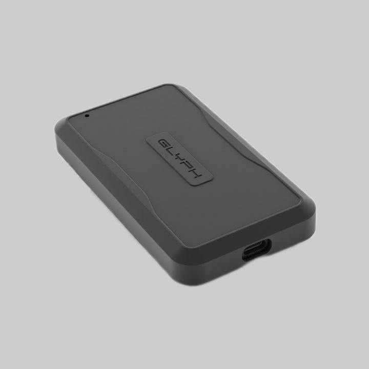 Actual product image Glyph Atom Pro V2 (8000 GB)