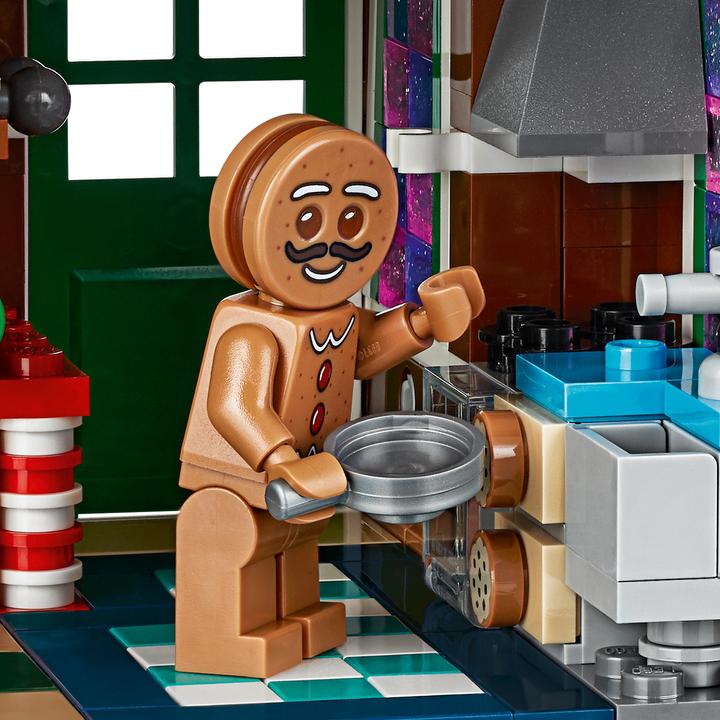 Actual product image LEGO Gingerbread House (10267, LEGO Creator Expert)