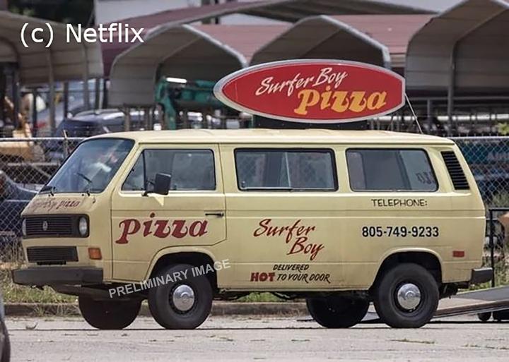 Image du produit Revell Stranger Things VW T3 Bus Surfer Boy