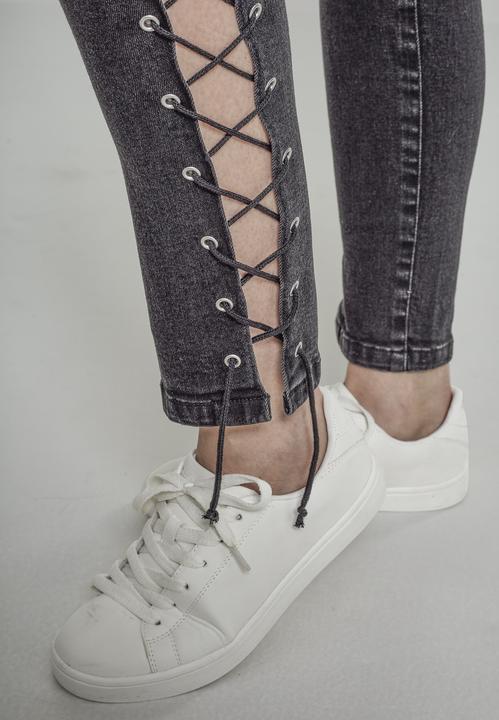 Image du produit Urban Classics Ladies Denim Lace Up Skinny Pants (28)
