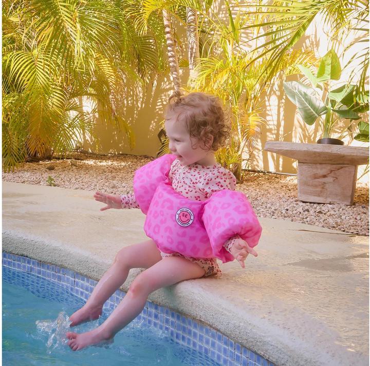 Actual product image Swim Essentials Leopard Pink
