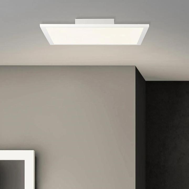 Actual product image Brilliant Buffi (2400 lm)
