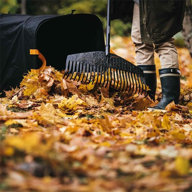 Immagine prodotto Fiskars 1003465 Rake Leaf Rake