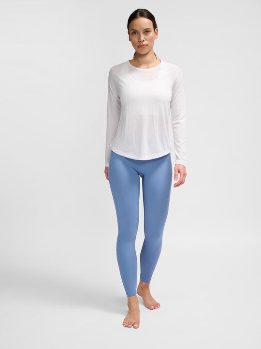 Actual product image hummel Mt Vanja T-Shirt L/S (M)