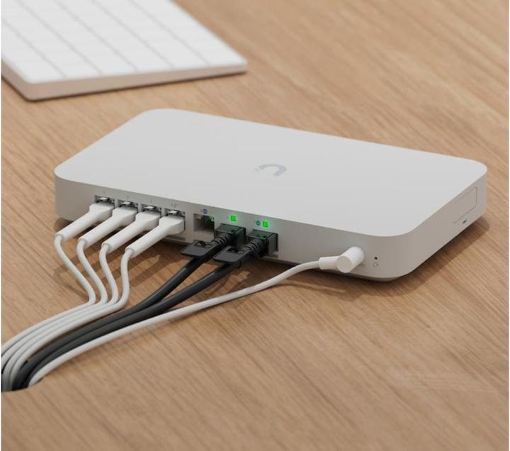 Actual product image Ubiquiti UniFi Cloud Gateway UCG-Fiber