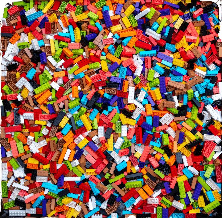 Actual product image LEGO High bricks mixed colours - 1200 gr. - approx. 750 pieces - Colorful basic bricks mix - NEW (LEGO Accessories)
