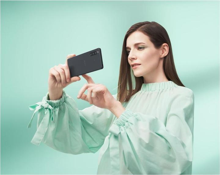 Actual product image Sony Xperia 10 IV (128 GB, Black, 6", SIM + eSIM, 12 Mpx, 5G)