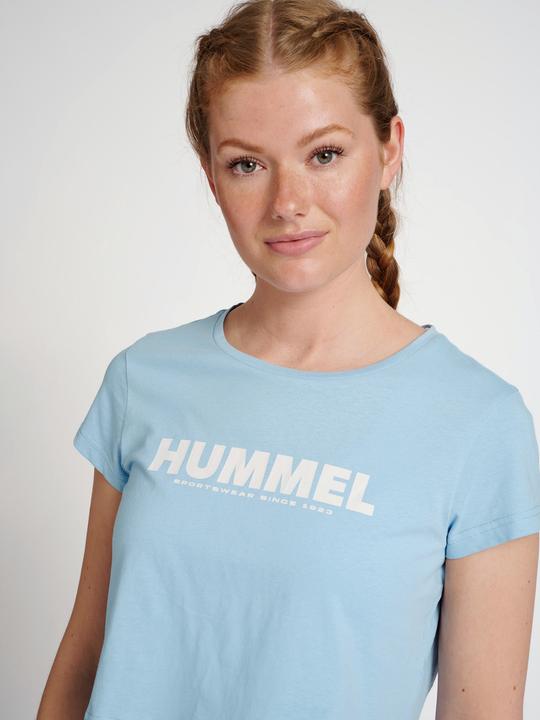 Actual product image hummel Legacy Woman Cropped T-Shirt (M)