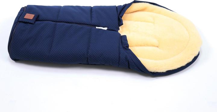 Image du produit Kaiser Channy chancelière pour siège bébé en peau d'agneau médicinale