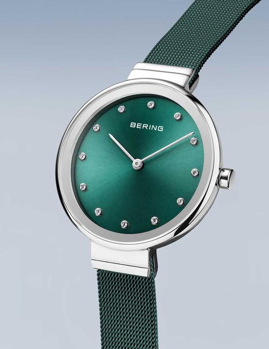 Actual product image Bering Classic (Analogue wristwatch, 34 mm)