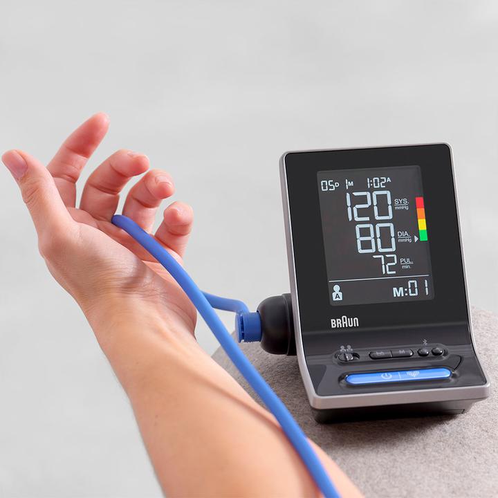Produktbild Braun ExactFit 5 (Blutdruckmessgerät Oberarm)