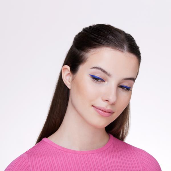 Productafbeelding essence kajalpotlood (30 Klassiek Blauw)