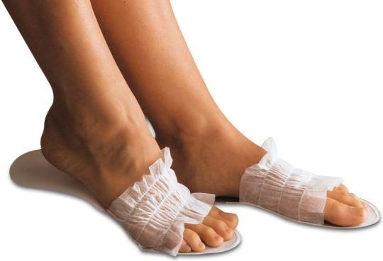 Produktbild Clean + Easy Einweg-Pantoffeln