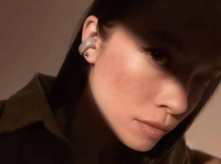 Image du produit Bose Ultra Open Earbuds (pas de réduction du bruit, 7 h, Sans fil)