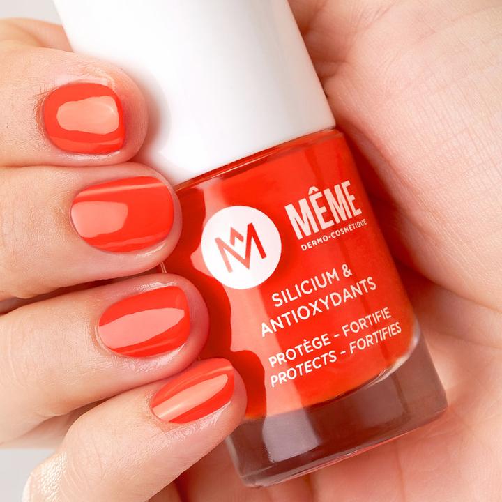 Actual product image Même Antioxidant nail polish (Golden hour, UV gel varnish)