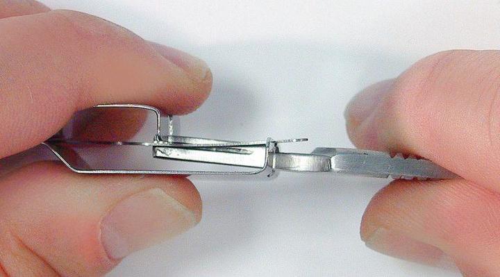 Produktbild Süda SCALPEL-EX Klingenabzieher (1 x)