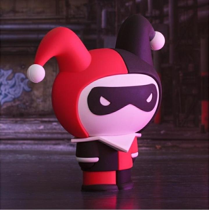Immagine prodotto PowerSquad Powerbank DC "Harley Quinn" - DC Comics (2500 mAh, 9.25 Wh)