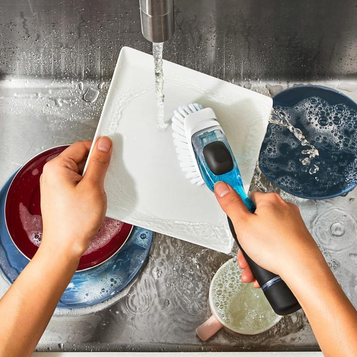 Immagine prodotto OXO Spazzola Good Grips con dispenser per il sapone (1 pz.)