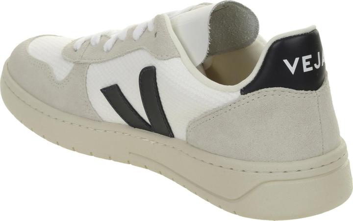 Actual product image Veja V-10 (43)