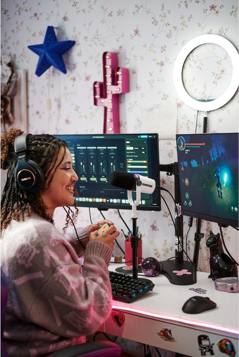 Actual product image Shure MV7+