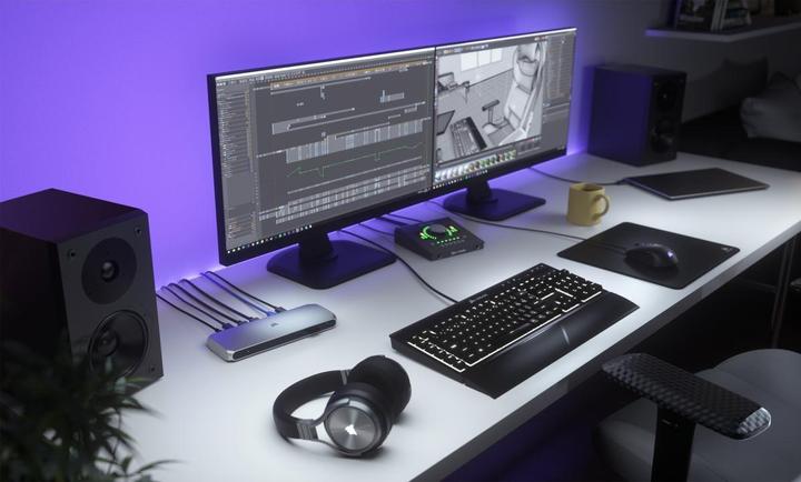 Actual product image Corsair TBT100 (Thunderbolt, 9 Ports)