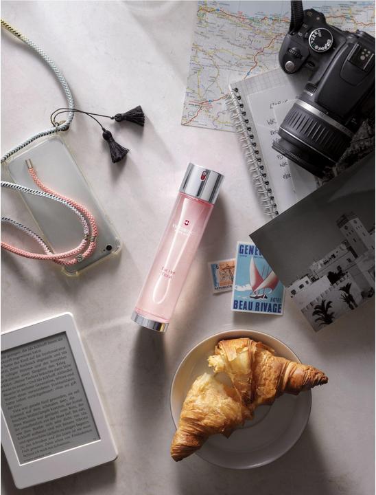 Actual product image Victorinox Swiss Army Floral by Eau de Toilette Spray 100 ml (New Packaging (Eau de toilette, 100 ml)