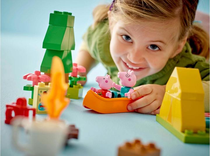 Actual product image LEGO Camping trip (10452)