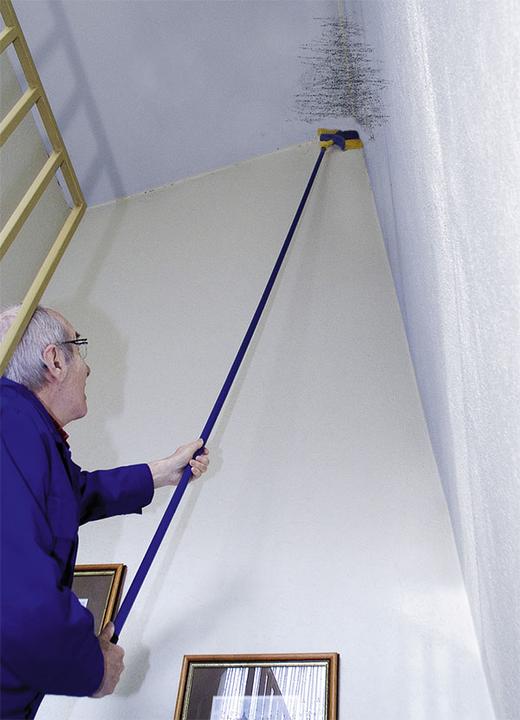 Produktbild Westfalia Teleskop Besen - Ideal zur Dachrinnenreinigung
