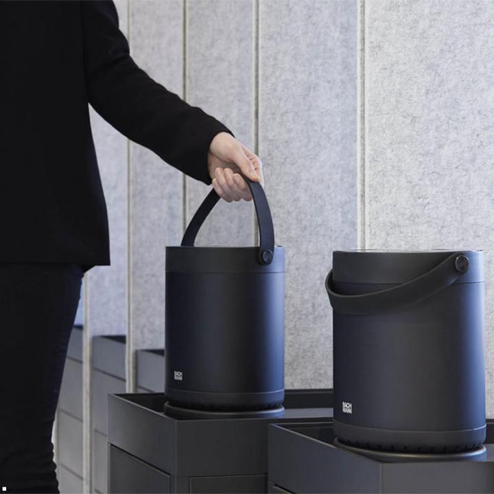 Produktbild Bachmann mov:e power unit 1xcee7/3 2xusb a/c220w alu black (5 x, CEE 7/3, USB-C, USB-A, 1.50 m)