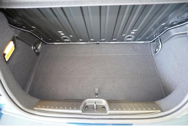 Image du produit Aristar Bac de coffre pour Fiat 500 électrique de 2020 à aujourd'hui