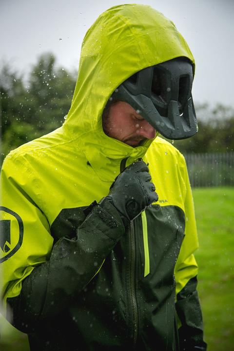 Actual product image Endura SingleTrack Onesie (S)
