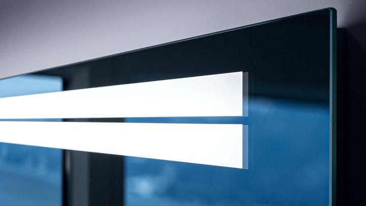 Immagine prodotto Schneider ARANGALINE con riscaldamento a specchio Specchio illuminato a LED, con presa, 127x78x14cm