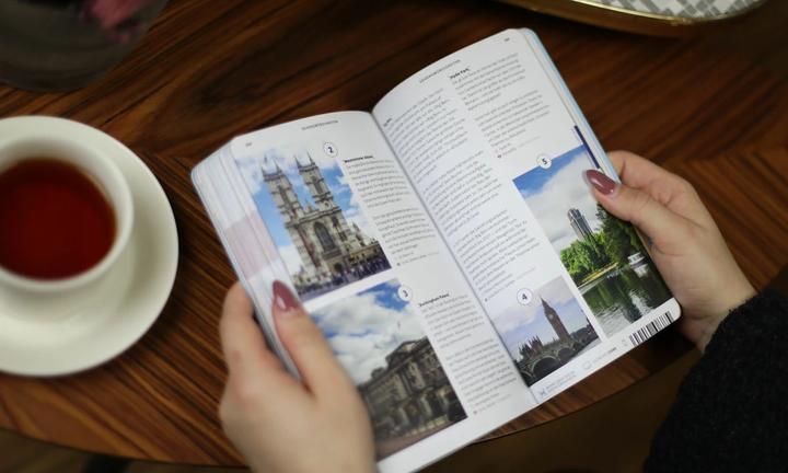 Actual product image London Reiseführer von Loving London (German, Silke Oberbeck, Yannic Stock, 2018)