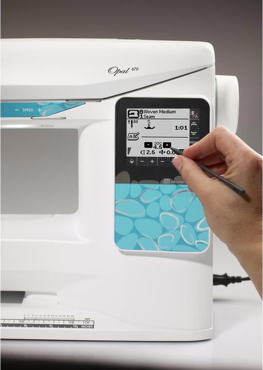 Actual product image Husqvarna VIKING Opal 670