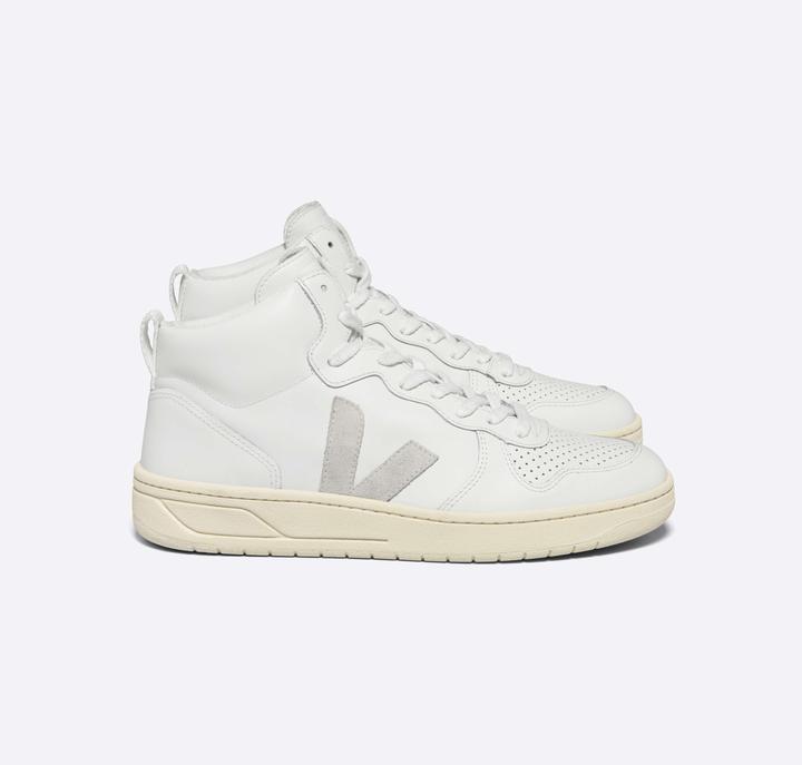Actual product image Veja V-15 (44)