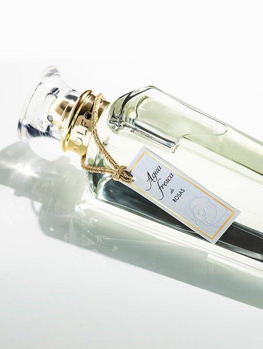 Actual product image Adolfo Dominguez Agua Fresca De Rosas by Eau de Toilette Spray 120 ml (Eau de toilette, 120 ml)