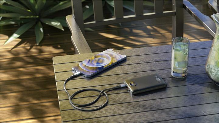 Immagine prodotto Goobay Powerbank compatto da 10.000 mAh (10000 mAh, 22.50 W, 38.50 Wh)
