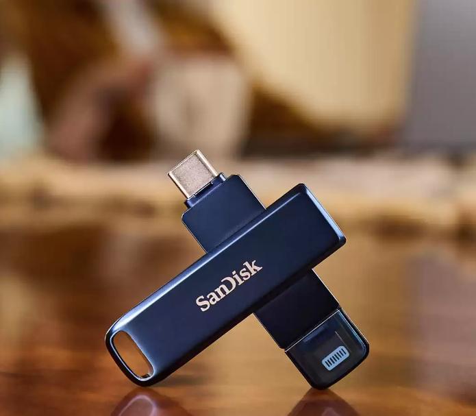 Immagine prodotto SanDisk iXpand Phone Drive (64 GB, USB-C, Lightning)