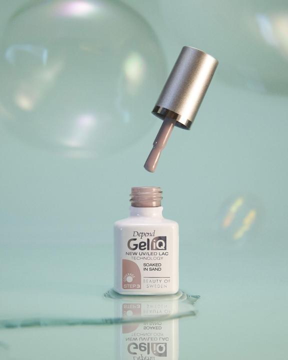 Immagine prodotto Depend Gel iQ Colour - Gel iQ Soaked in Sand 5 ml (Smalto per unghie effetto gel)