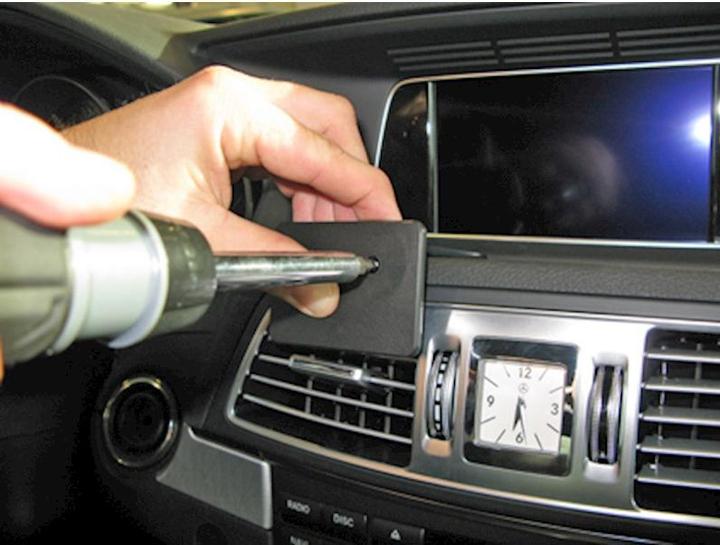 Produktbild Brodit 854974 Halterung Mercedes Benz E-Class