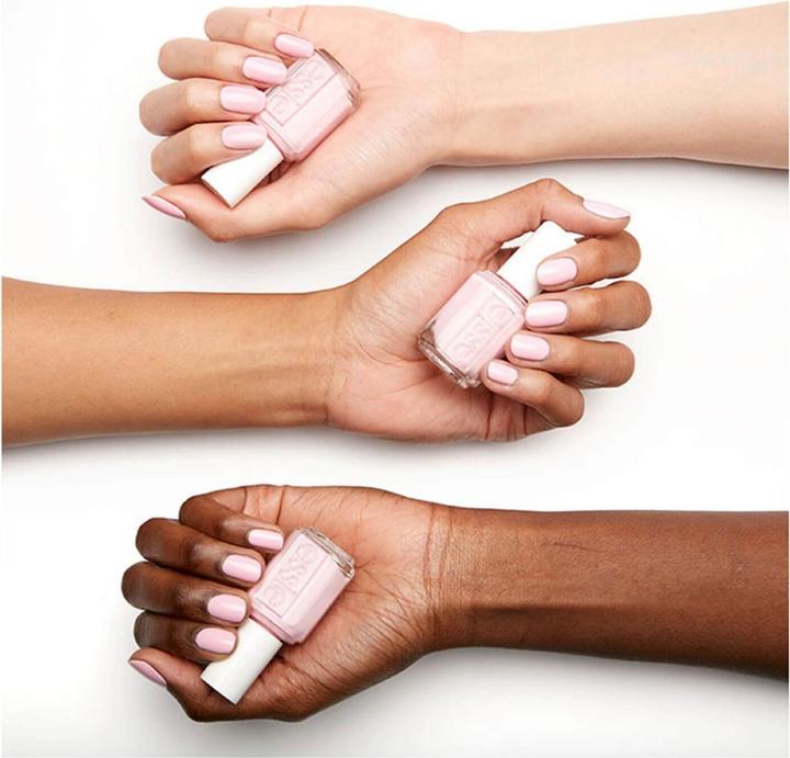 Actual product image Essie Nail polish (747 free to roam, Colour paint)