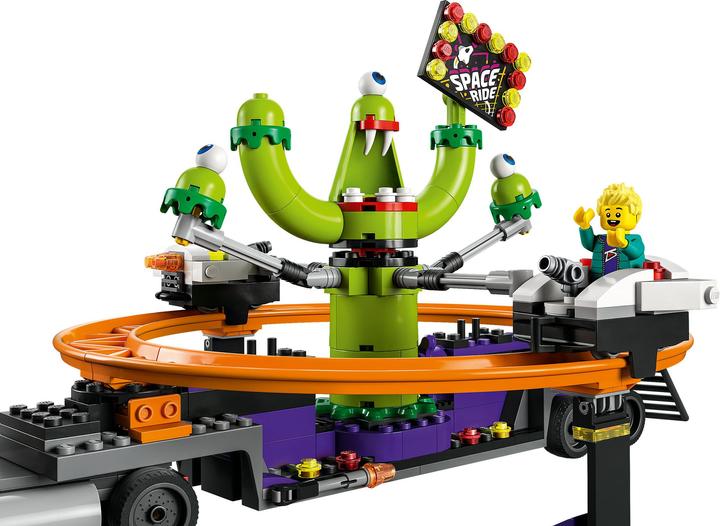 Image du produit LEGO Camion avec carrousel spatial (60313, LEGO City)
