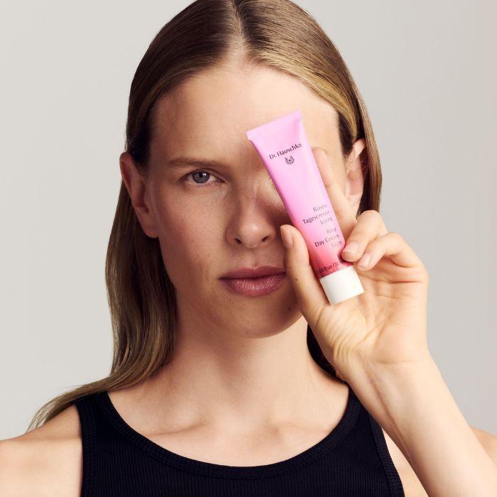 Actual product image Dr. Hauschka Limited Edition - Rosen Tagescreme Leicht (30 ml, Day cream)