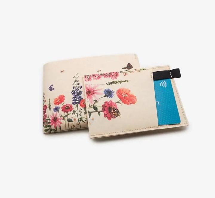 Actual product image Paprcuts RFID Wallet Pro 2.0 Flower Meadow | Little Bee Fresh Koop