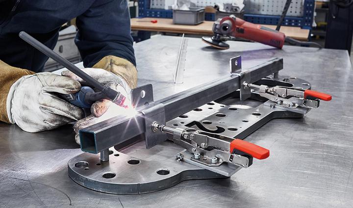 Produktbild Bessey Druck/Zug-Kniehebelklemme (10 mm)